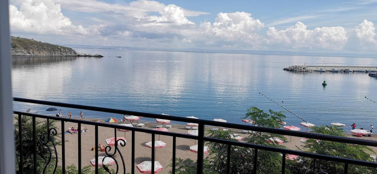 Villa Lazuren Bryag Csernomorec Kültér fotó