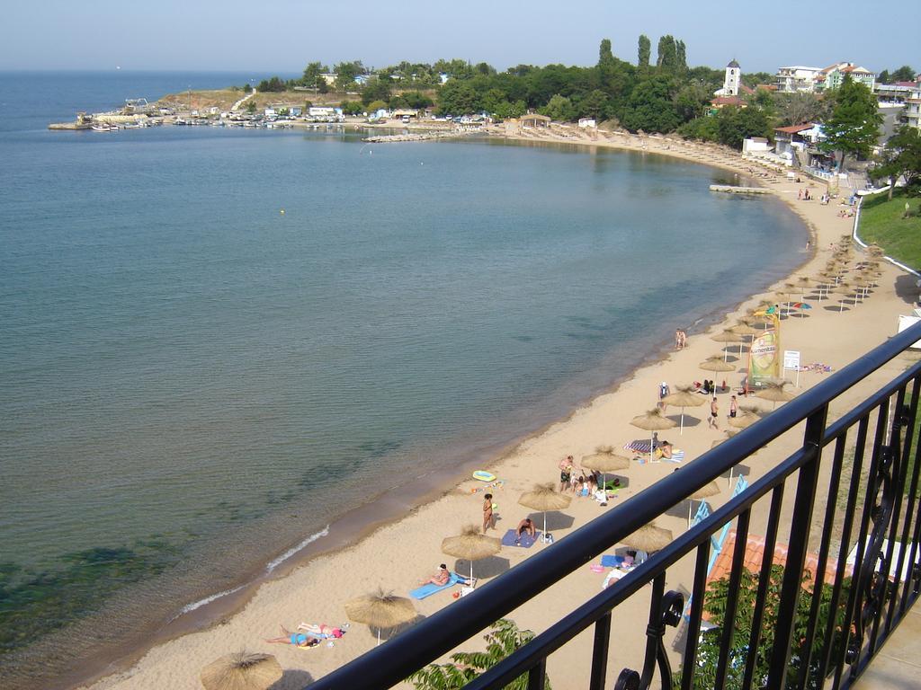Villa Lazuren Bryag Csernomorec Szoba fotó